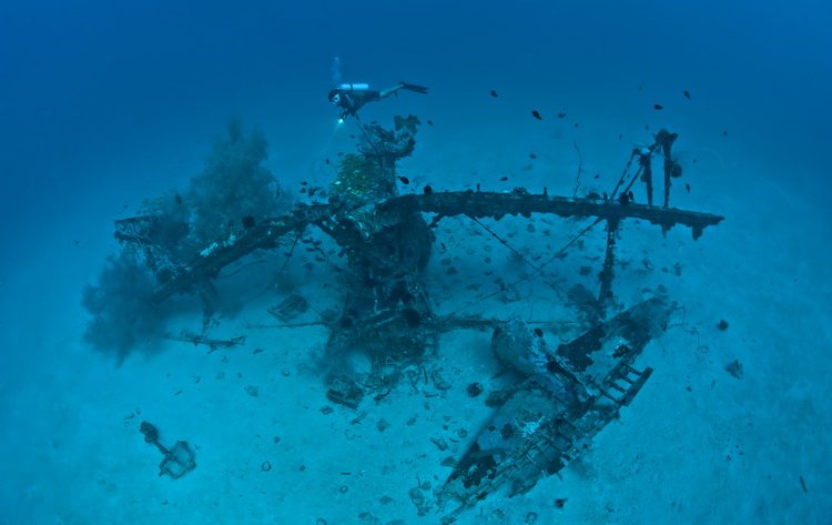 Aircraft Wrecks of Papua New Guinea - The "Deep Pete" Wreck in Kavieng